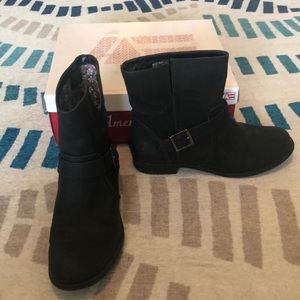 Black booties